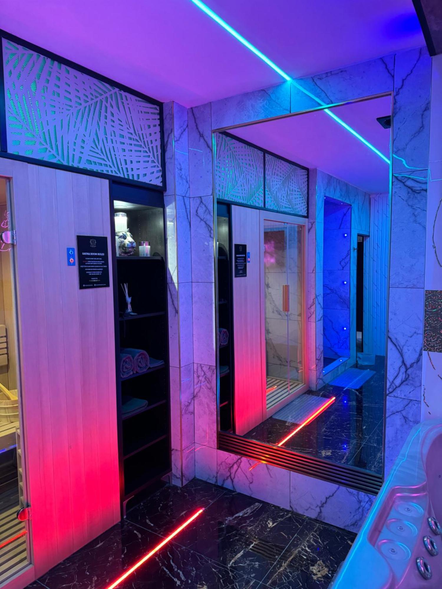 Highfield Private Spa Apartment Bradford  Exteriér fotografie