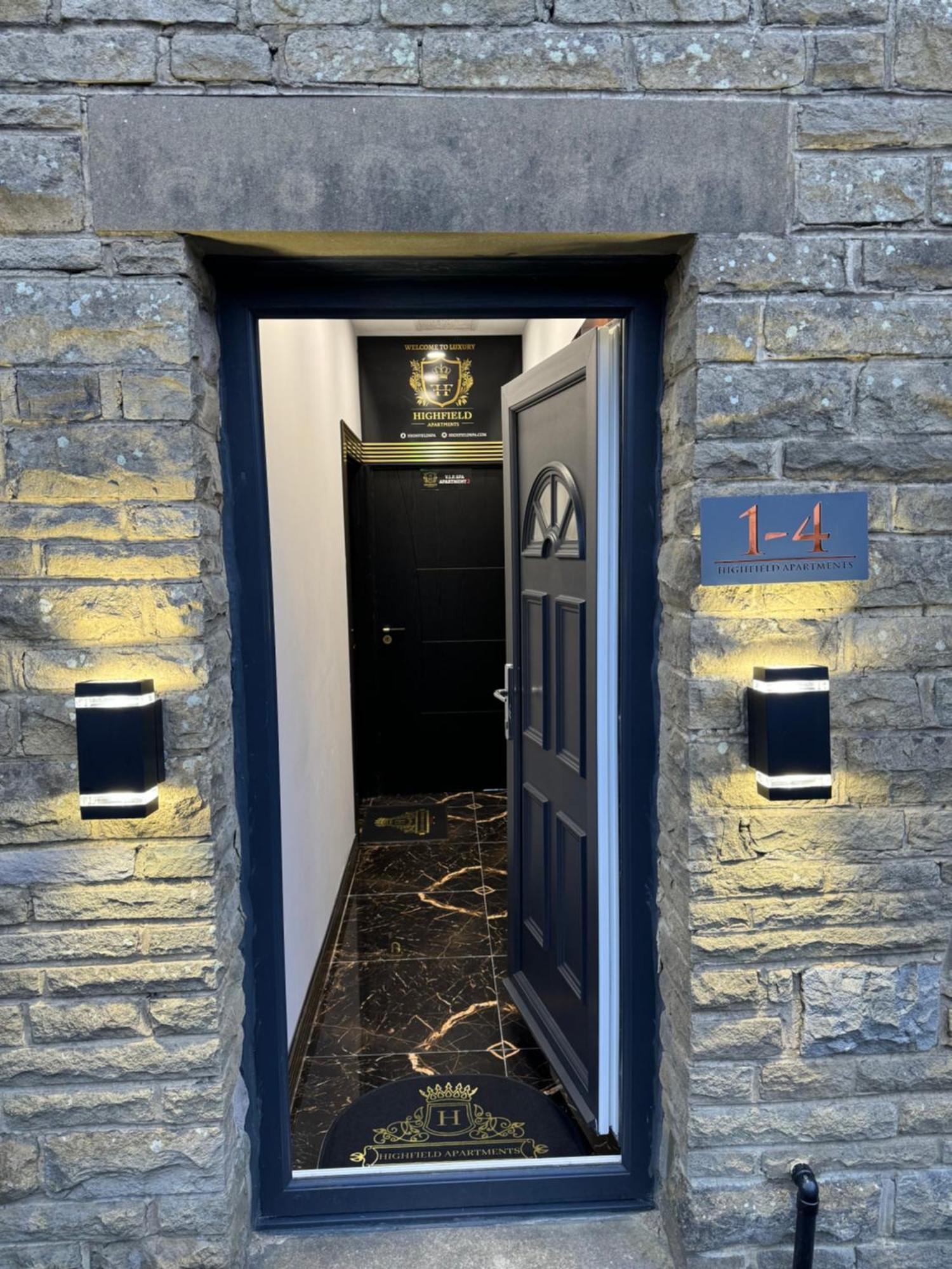 Highfield Private Spa Apartment Bradford  Exteriér fotografie