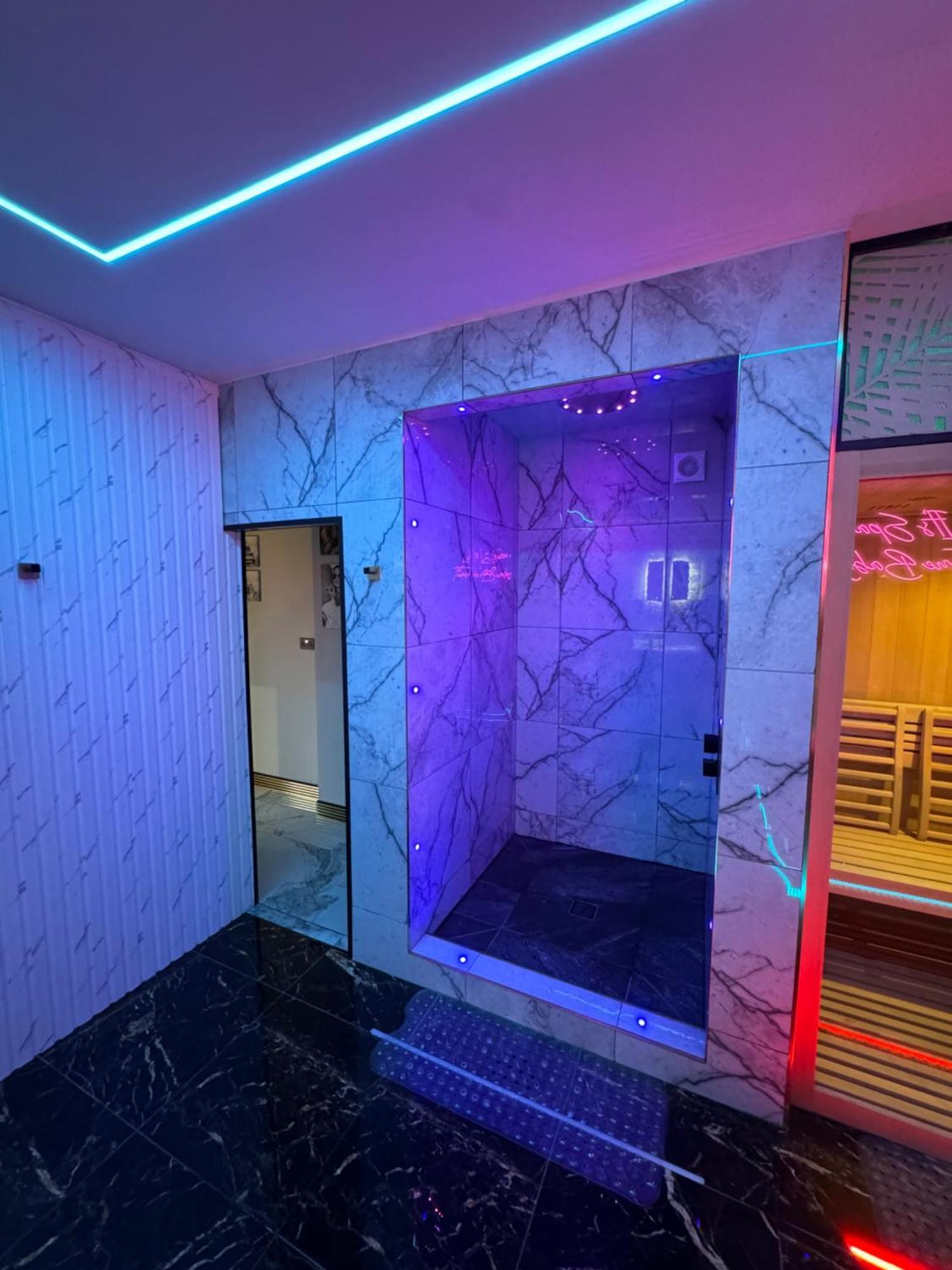Highfield Private Spa Apartment Bradford  Exteriér fotografie